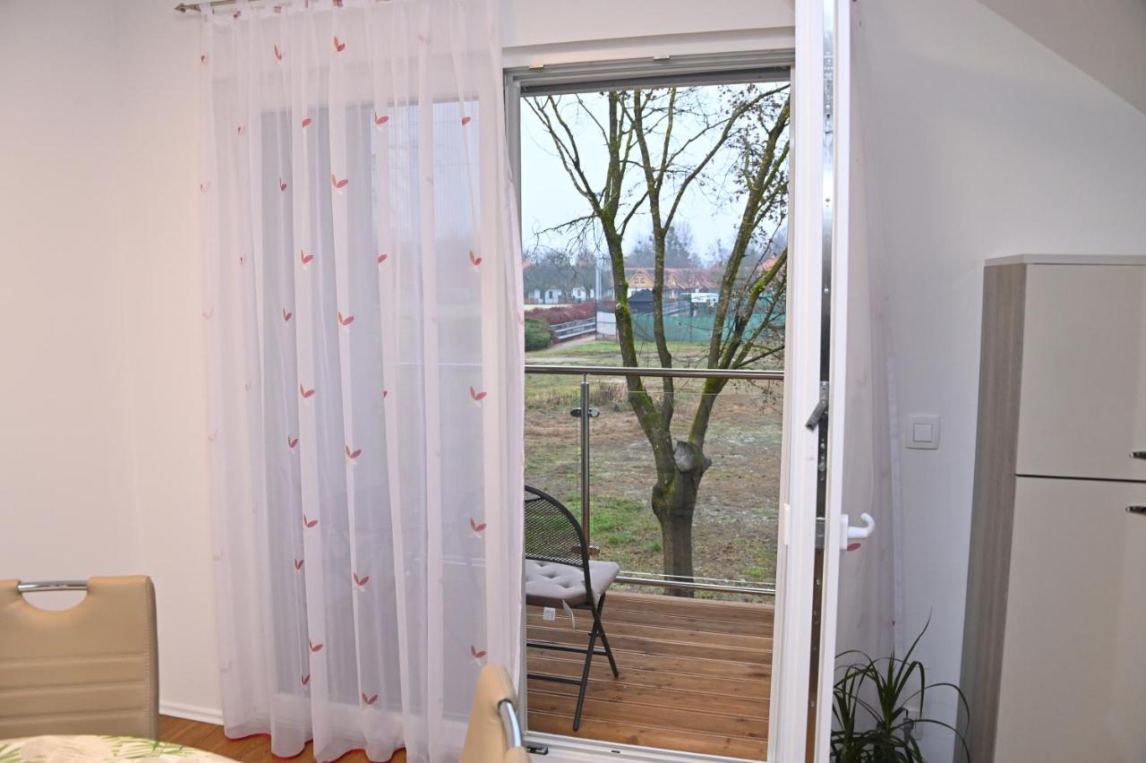 Apartments Mak モラフスケ・トプリツェ エクステリア 写真